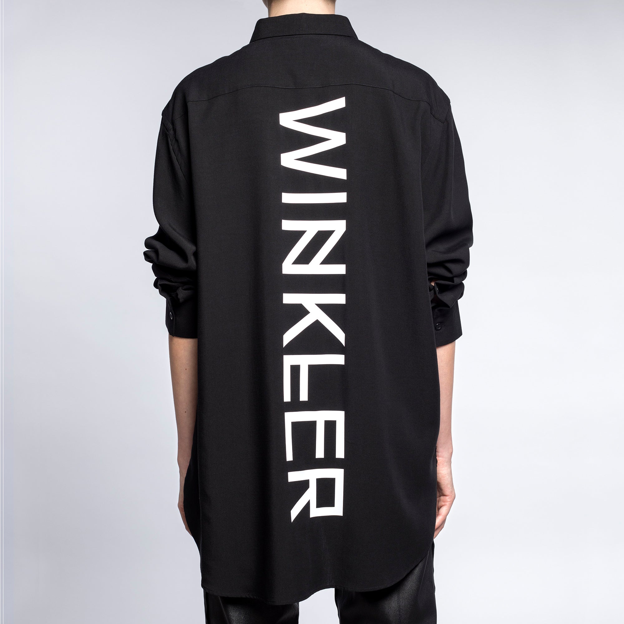 SIGNATURE SHIRT